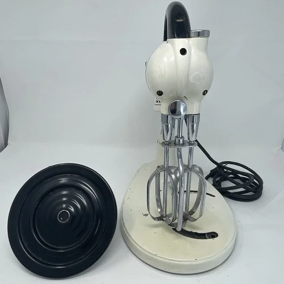 Vintage Hamilton Beach Model G Stand Mixer with Bowls - TESTED - WORKS!!